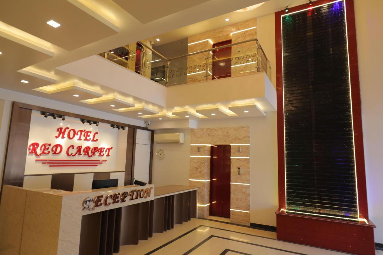Hotel Sahib'S Red Carpet - Family & Corporate Hotel Chain Agra  Εξωτερικό φωτογραφία